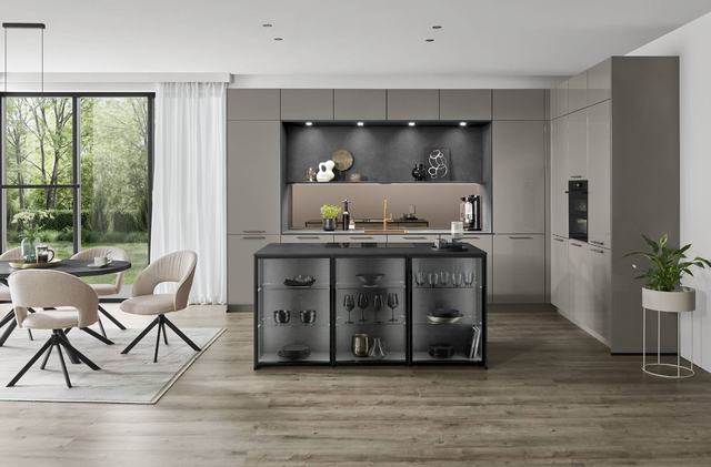 Cocina en acabado Gris taupé brillo intenso
